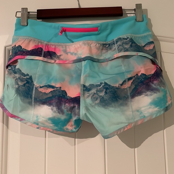 Ivivva girls “Speedy short” running shorts size 14 - Picture 2 of 5